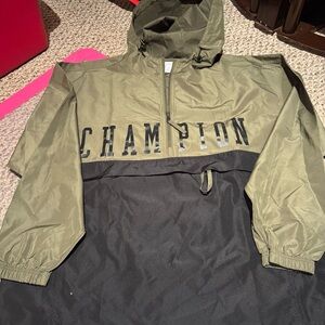 Champion Men’s' XL Green and Black Raincoat
